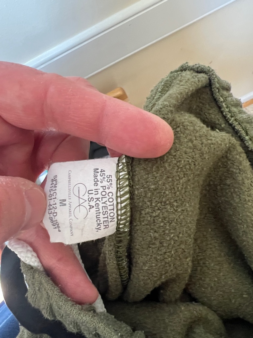 USMC Men's Olive Green Fleece Sweatpants - Picture 2 of 3